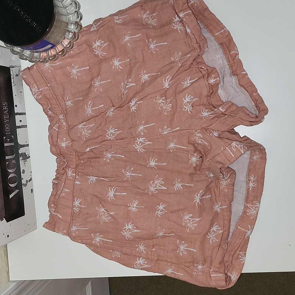 Never worn*LC Lauren Conrad cotton high Waist shorts, in coral with Palm Trees